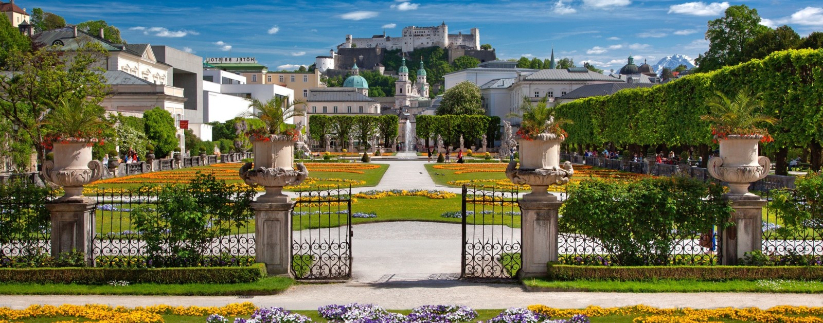 Château et jardin Mirabell  Office National Autrichien du Tourisme