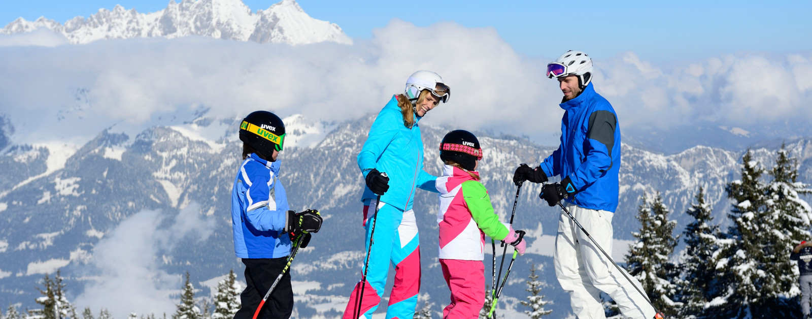 Ski & Equipment Hire Right by the Pistes with INTERSPORT Rent