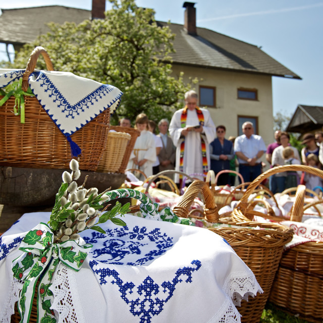 Easter Markets in Austria - Traditions & Celebrations